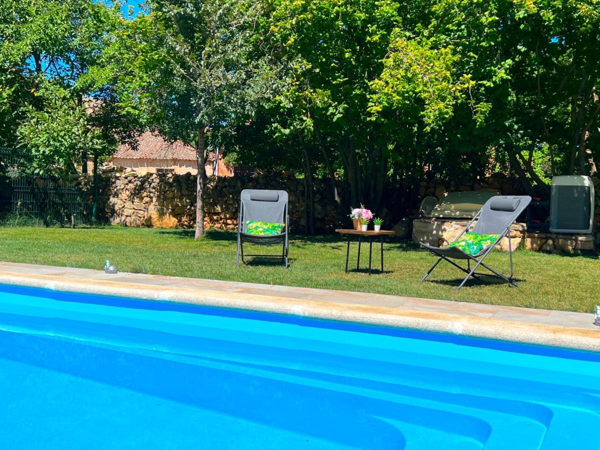 Hotel Rural La Huerta Montejo de la Vega de la Serrezuela Bagian luar foto