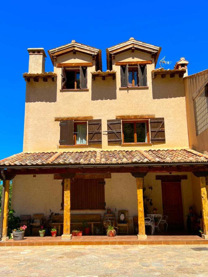 Hotel Rural La Huerta Montejo de la Vega de la Serrezuela Bagian luar foto